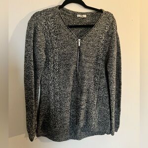 Oversized medium sweater